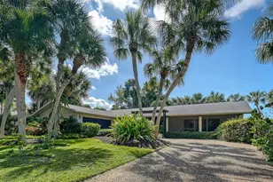 5345 Siesta Ct, Sarasota, FL 34242 - Photo 1