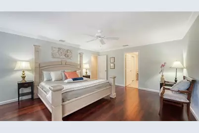 5345 Siesta Court, Sarasota, FL 34242 - Photo 16