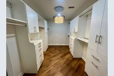 1330 S Jefferson Avenue, Sarasota, FL 34239 - Photo 16