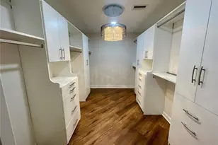 1330 S Jefferson Ave, Sarasota, FL 34239 - Photo 16