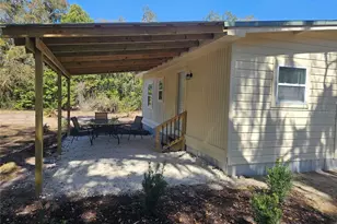 317 S Fern St, San Mateo, FL 32187 - Photo 6