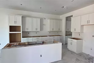 19139 Scallop Ln, Bradenton, FL 34211 - Photo 2