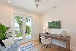 303 55th St, Holmes Beach, FL 34217 - Photo 16