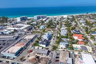 303 55th St, Holmes Beach, FL 34217 - Photo 52