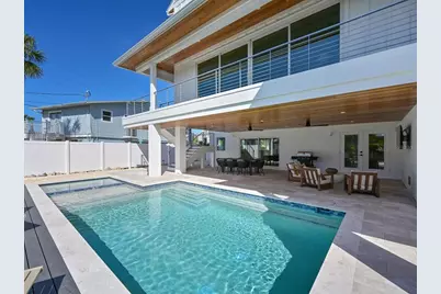 303 55th Street, Holmes Beach, FL 34217 - Photo 46