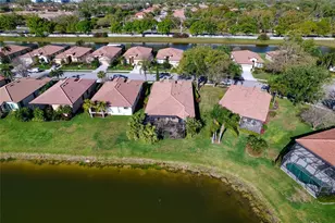 8142 Stirling Falls Cir, Sarasota, FL 34243 - Photo 28