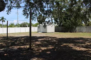 5911 7th Ave Dr W, Bradenton, FL 34209 - Photo 38