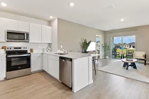 9984 Morning Meadowlark Trl, Parrish, FL 34219 - Photo 2