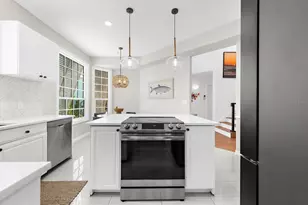 3941 Hamilton Club Cir, Sarasota, FL 34242 - Photo 16