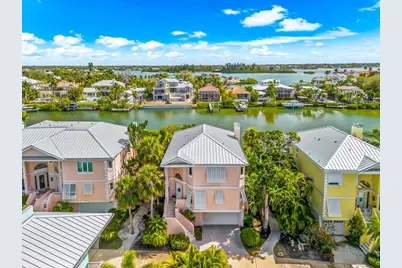 3941 Hamilton Club Circle #9, Sarasota, FL 34242 - Photo 1