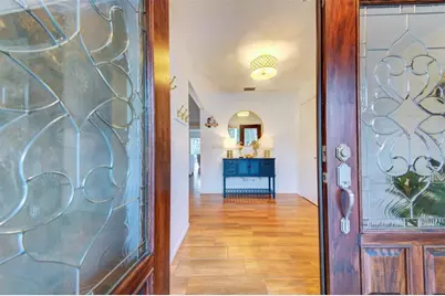 5354 Shadow Lawn Drive, Sarasota, FL 34242 - Photo 6