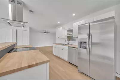 2216 Cherbourg Court, Orlando, FL 32808 - Photo 12