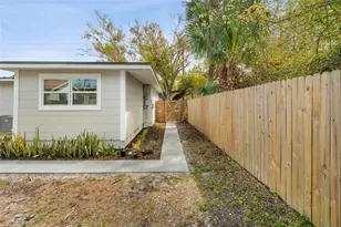 5135 Old Bradenton Rd, Sarasota, FL 34234 - Photo 30