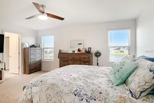 5912 Laurelcrest Gln, Palmetto, FL 34221 - Photo 10