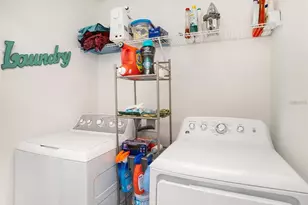 5912 Laurelcrest Gln, Palmetto, FL 34221 - Photo 16