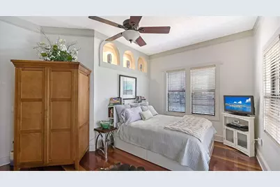 1563 4th Street, Sarasota, FL 34236 - Photo 6