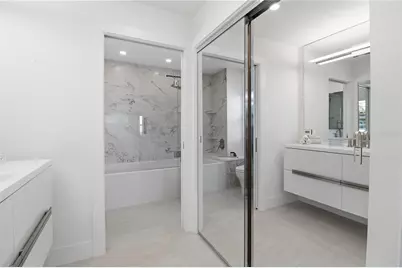 226 Golden Gate Point #34, Sarasota, FL 34236 - Photo 36