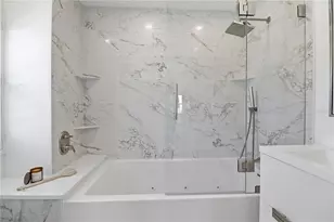 226 Golden Gate Point, Sarasota, FL 34236 - Photo 40