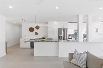 226 Golden Gate Point #34, Sarasota, FL 34236 - Photo 14