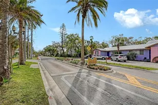 1860 7th St, Sarasota, FL 34236 - Photo 62