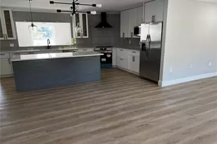 403 28th St, Holmes Beach, FL 34217 - Photo 2