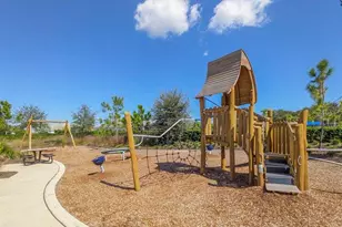 1045 Crosswind Ave, Sarasota, FL 34240 - Photo 98