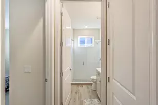 1045 Crosswind Ave, Sarasota, FL 34240 - Photo 44