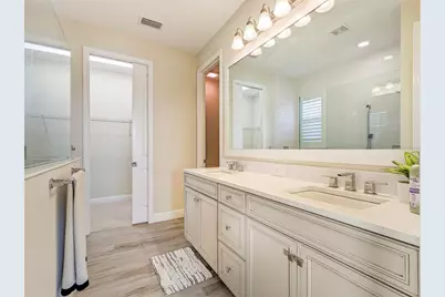 1045 Crosswind Avenue, Sarasota, FL 34240 - Photo 32