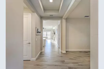 1045 Crosswind Avenue, Sarasota, FL 34240 - Photo 10