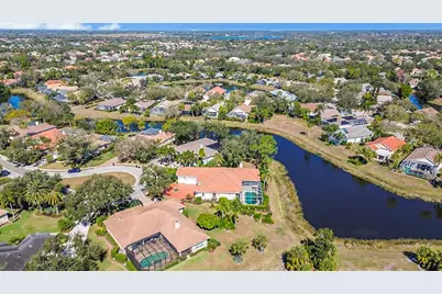 7302 Eaton Court, University Park, FL 34201 - Photo 8