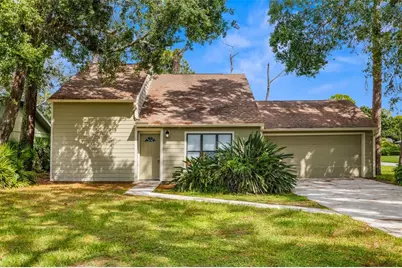 2004 Wood Hollow Place, Sarasota, FL 34235 - Photo 2