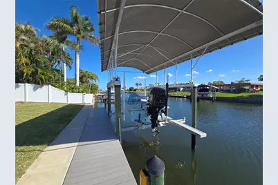 4007 Royal Palm Drive, Bradenton, FL 34210 - Photo 20