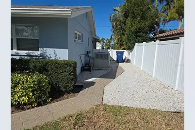 4007 Royal Palm Drive, Bradenton, FL 34210 - Photo 38