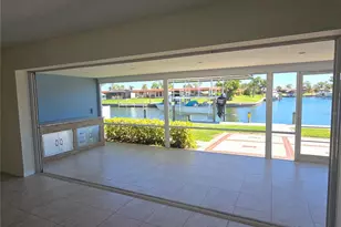 4007 Royal Palm Dr, Bradenton, FL 34210 - Photo 8