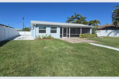 4007 Royal Palm Drive, Bradenton, FL 34210 - Photo 6