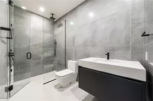 111 Golden Gate Point, Sarasota, FL 34236 - Photo 34