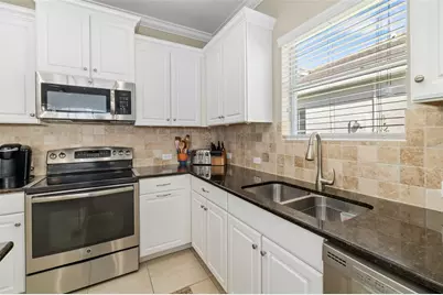 5423 Fairfield Boulevard, Bradenton, FL 34203 - Photo 42