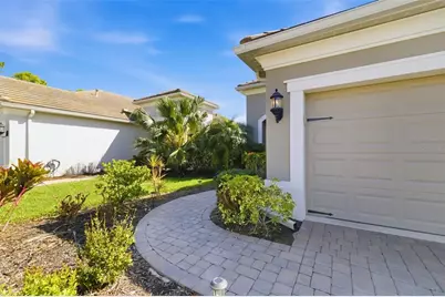 5423 Fairfield Boulevard, Bradenton, FL 34203 - Photo 8