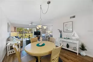 433 Cerromar Ln, Venice, FL 34293 - Photo 8