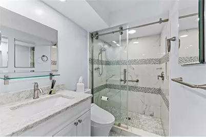 600 Manatee Avenue #106, Holmes Beach, FL 34217 - Photo 46