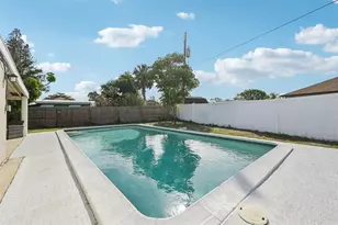 2416 Emory Ave, Bradenton, FL 34207 - Photo 16