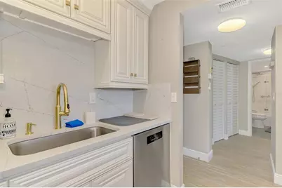 5855 Midnight Pass Road #333, Sarasota, FL 34242 - Photo 26
