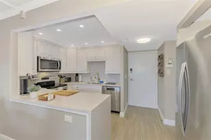 5855 Midnight Pass Rd, Sarasota, FL 34242 - Photo 4