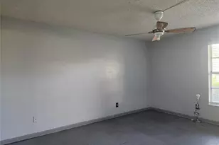 6122 7th Ave W, Bradenton, FL 34209 - Photo 8