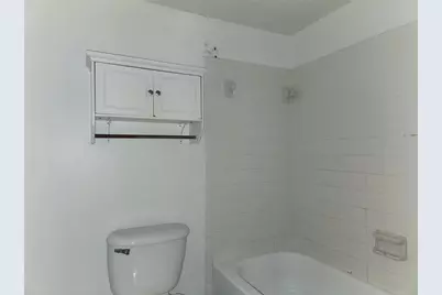 6122 7th Avenue W, Bradenton, FL 34209 - Photo 10