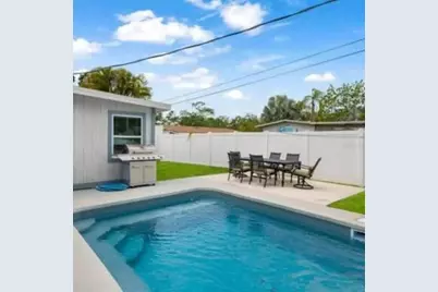 2539 Trinidad Street, Sarasota, FL 34231 - Photo 26