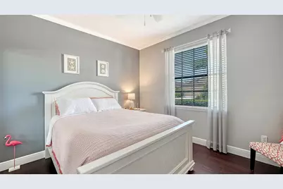 8143 36th Street E, Sarasota, FL 34243 - Photo 42