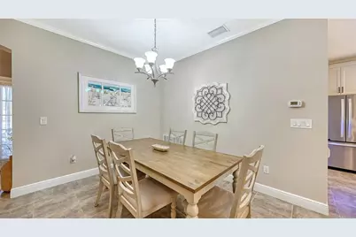 8143 36th Street E, Sarasota, FL 34243 - Photo 28