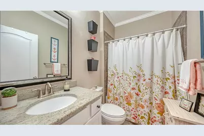 8143 36th Street E, Sarasota, FL 34243 - Photo 46