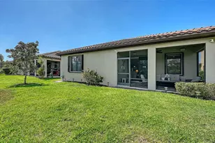 8143 36th St E, Sarasota, FL 34243 - Photo 58